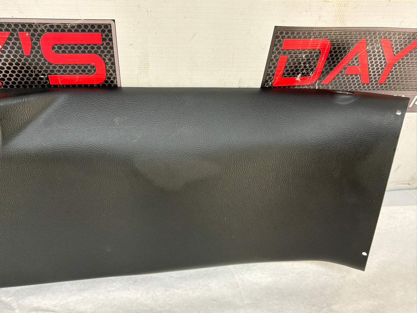 Trunk panel - Day's Parts Yard