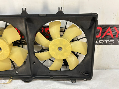 2014 Chevy Caprice PPV Radiator Duel Dual Electric Radiator Cooling Fans OEM