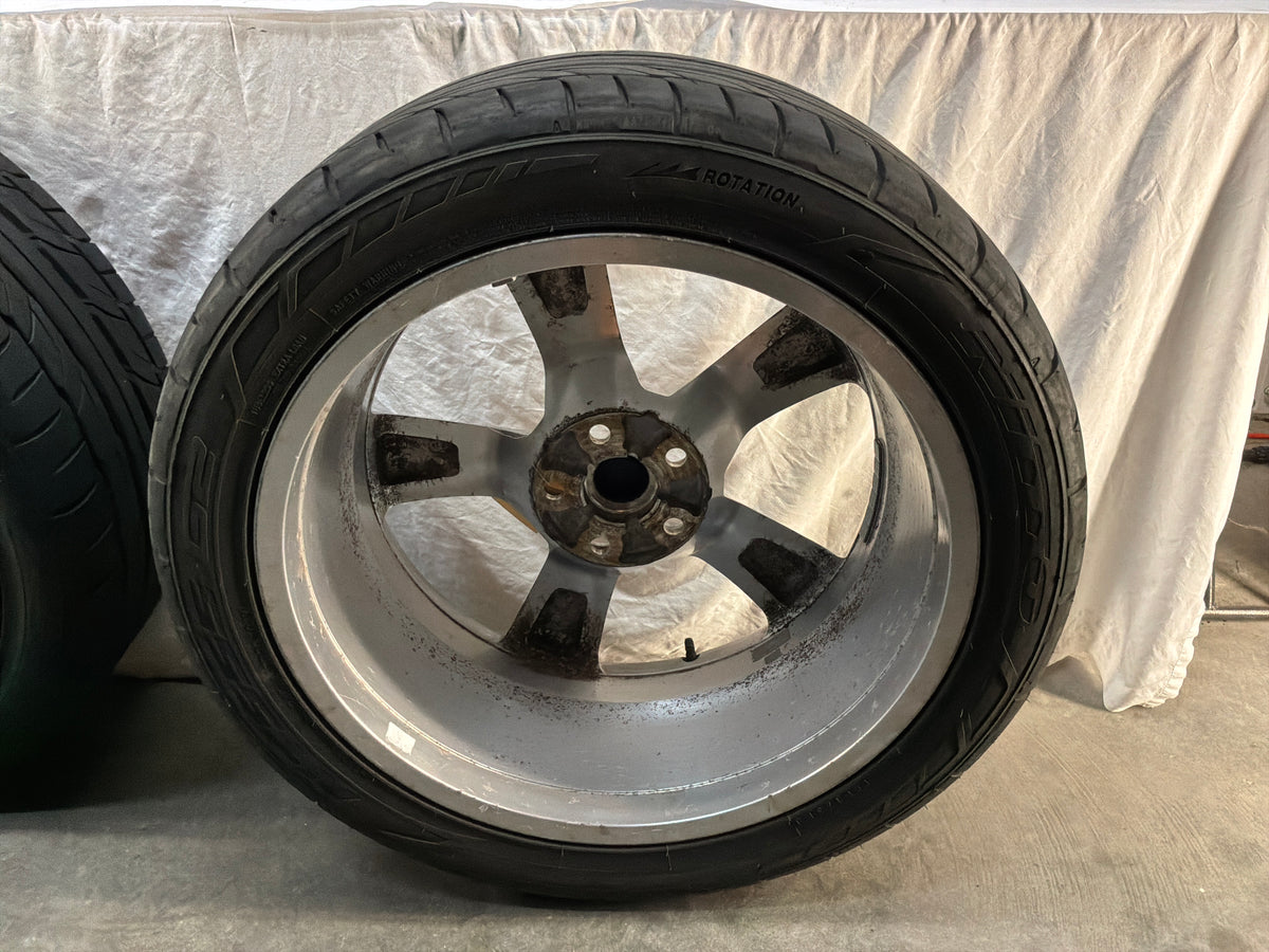 2010 Chevy Camaro SS 20x8 20x9 Factory OEM Wheels Rims with Tires