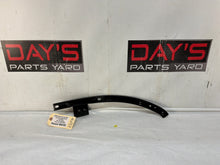 Bracket - Day's Parts Yard