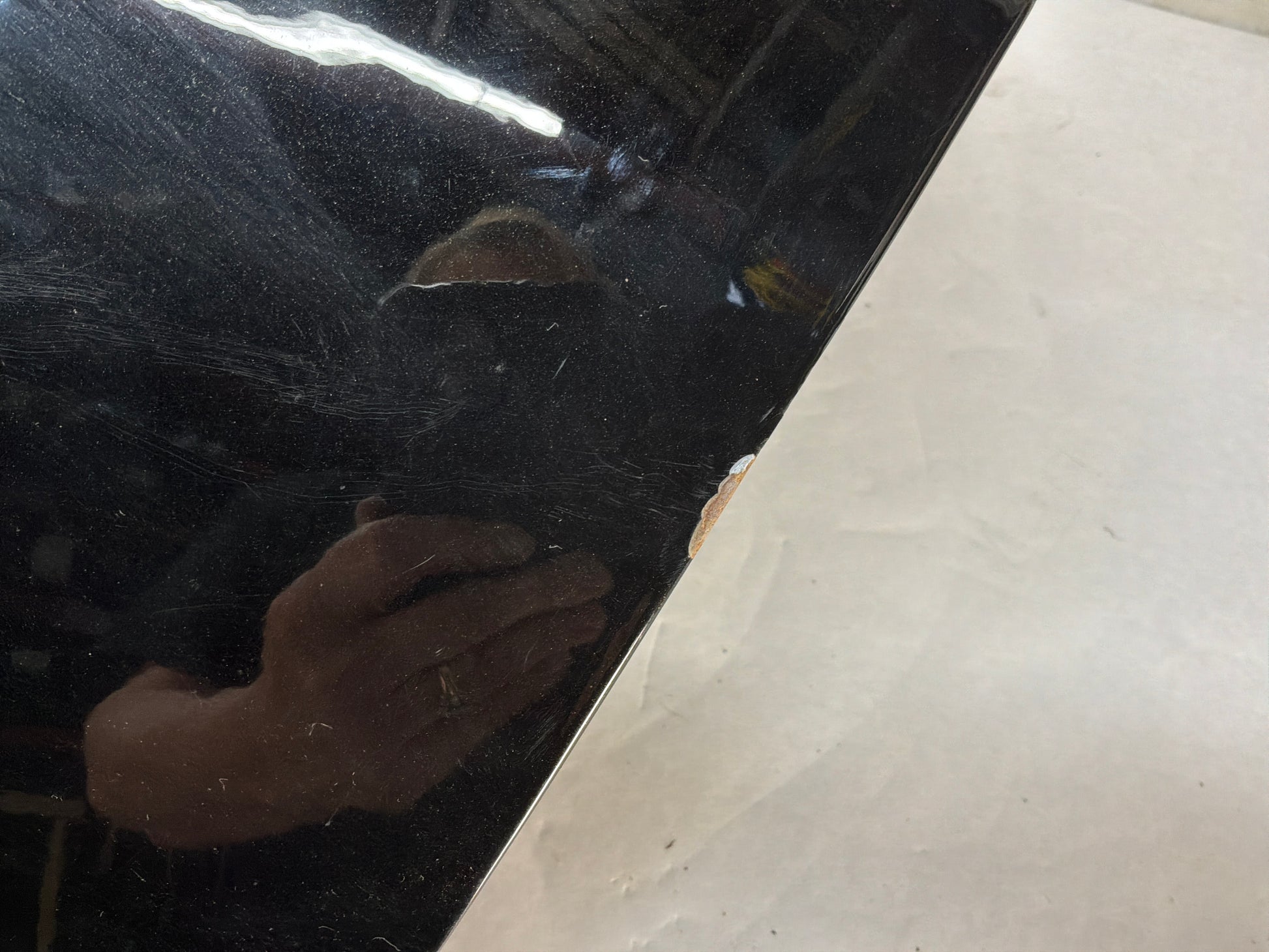 Trunk deck lid - Day's Parts Yard