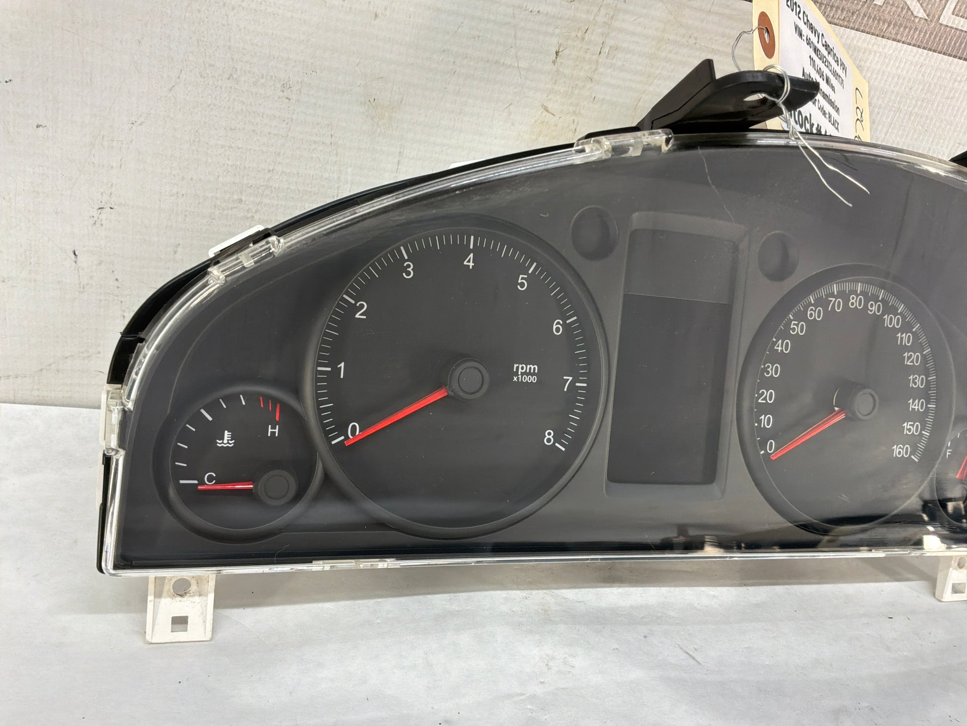 Speedometer - Day's Parts Yard