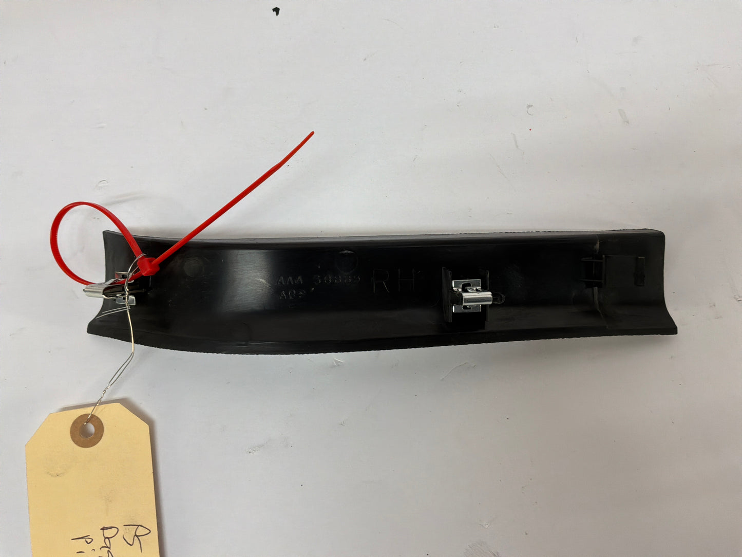 2007 Chevy C6 Corvette Convertible RH Passenger Front Lower B Pillar Trim