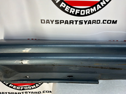 2006 Pontiac GTO RH Passenger Rocker Molding Side Skirt Panel Trim OEM