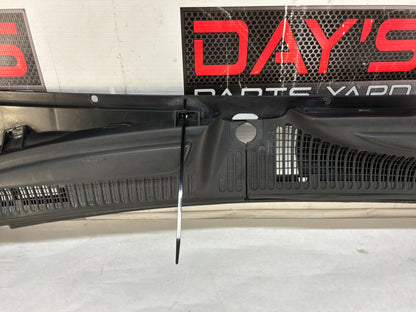 2004 Pontiac GTO Windshield Wiper Cowl Panel Molding 3pc OEM