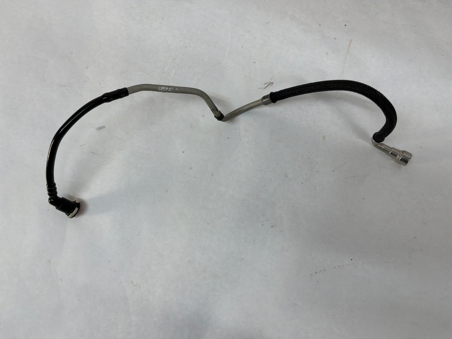 2014 Chevy Camaro SS Fuel Gas Line Hose Tube Pipe OEM