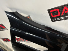 Rh fender - Day's Parts Yard