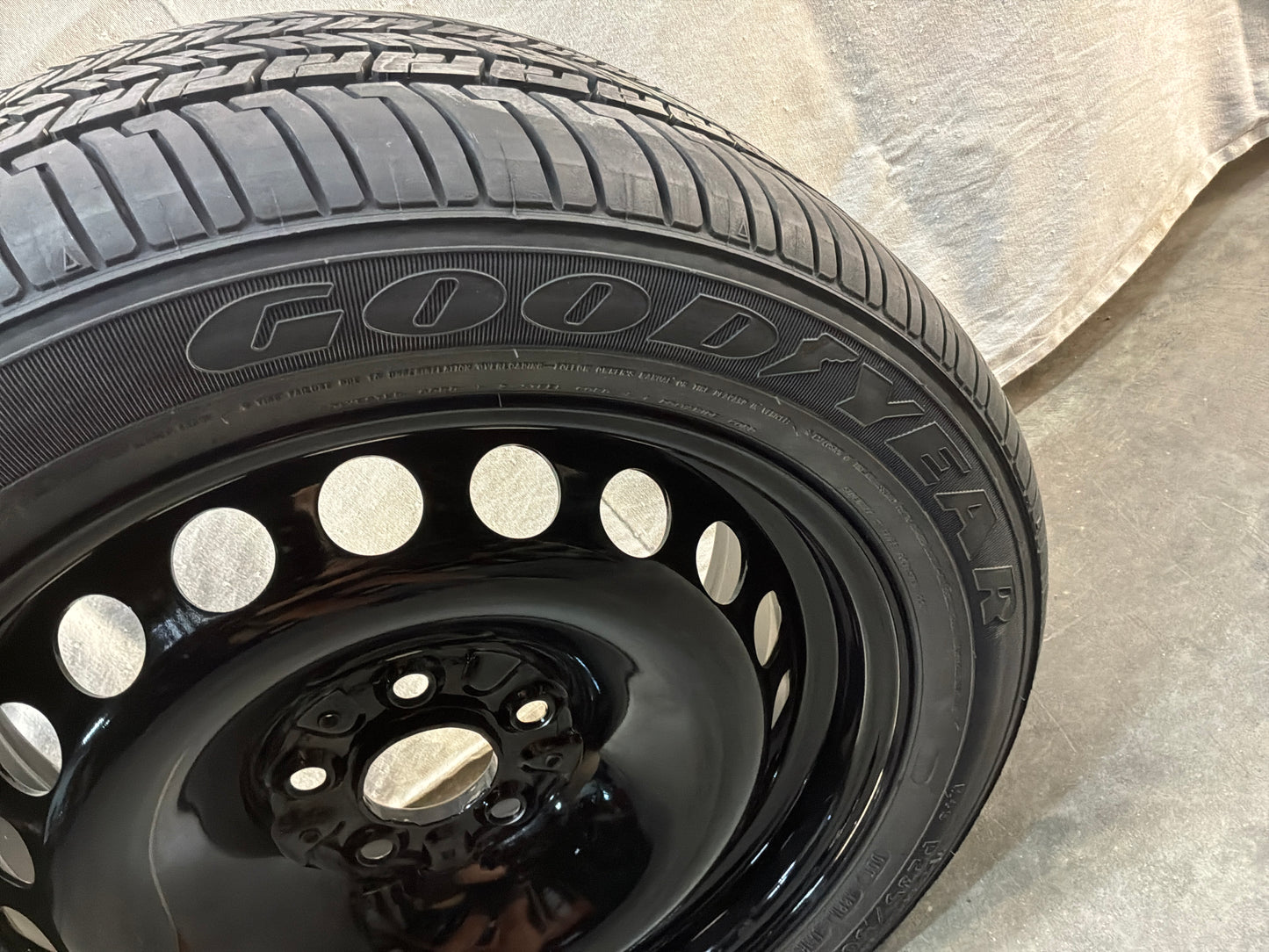 2011 Chevy Caprice PPV Factory OEM 19X8 Spare Wheel & Tire