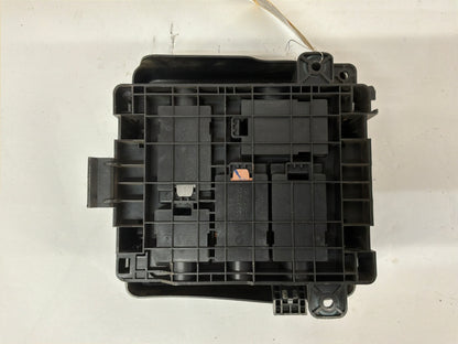 2015 Chevy SS Sedan Engine Bay Fuse Relay Wiring Wire Harness Junction Box Block OEM