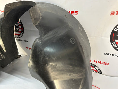 2013 Chevy Camaro ZL1 RH Passenger Front Fender Wheel House Well Liner OEM