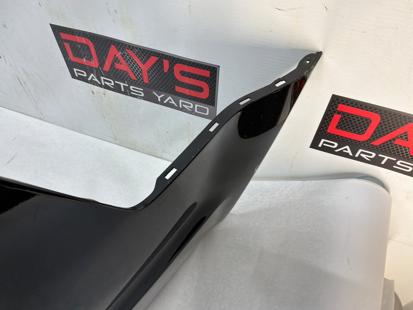 2008 Pontiac G8 GT Rear Bumper Cover w/ Valance Black OEM