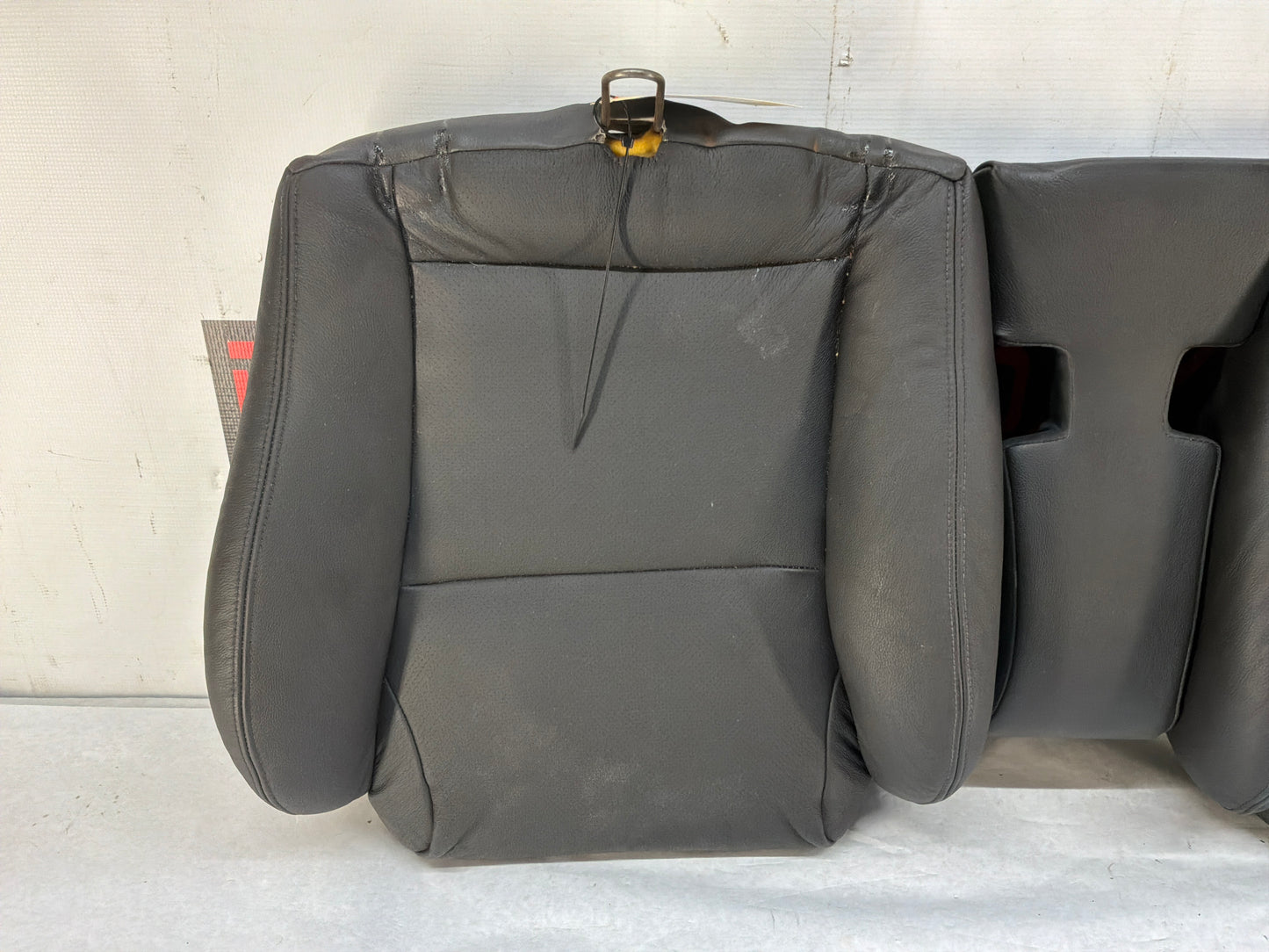 2006 Pontiac GTO Seats Fronts and Rears Black Leather OEM