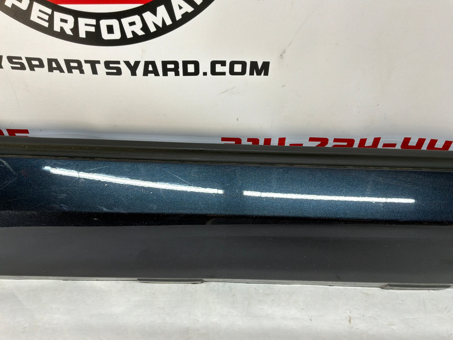 2014 Chevy Camaro SS RH Passenger Rocker Molding Side Skirt Panel OEM