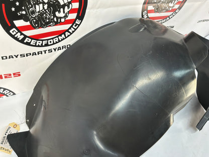 2015 Chevy Camaro SS 1LE LH Driver Front Fender Wheel House Well Liner OEM