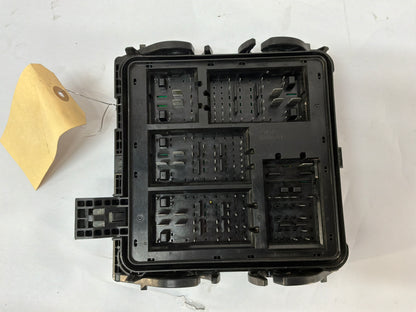 2017 Chevrolet SS Sedan Engine Bay Fuse Relay Wiring Wire Harness Junction Box Block Cover OEM