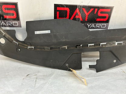 2010 Cadillac CTS-V Sedan Radiator Core Support Sight Shield Bracket Cover OEM