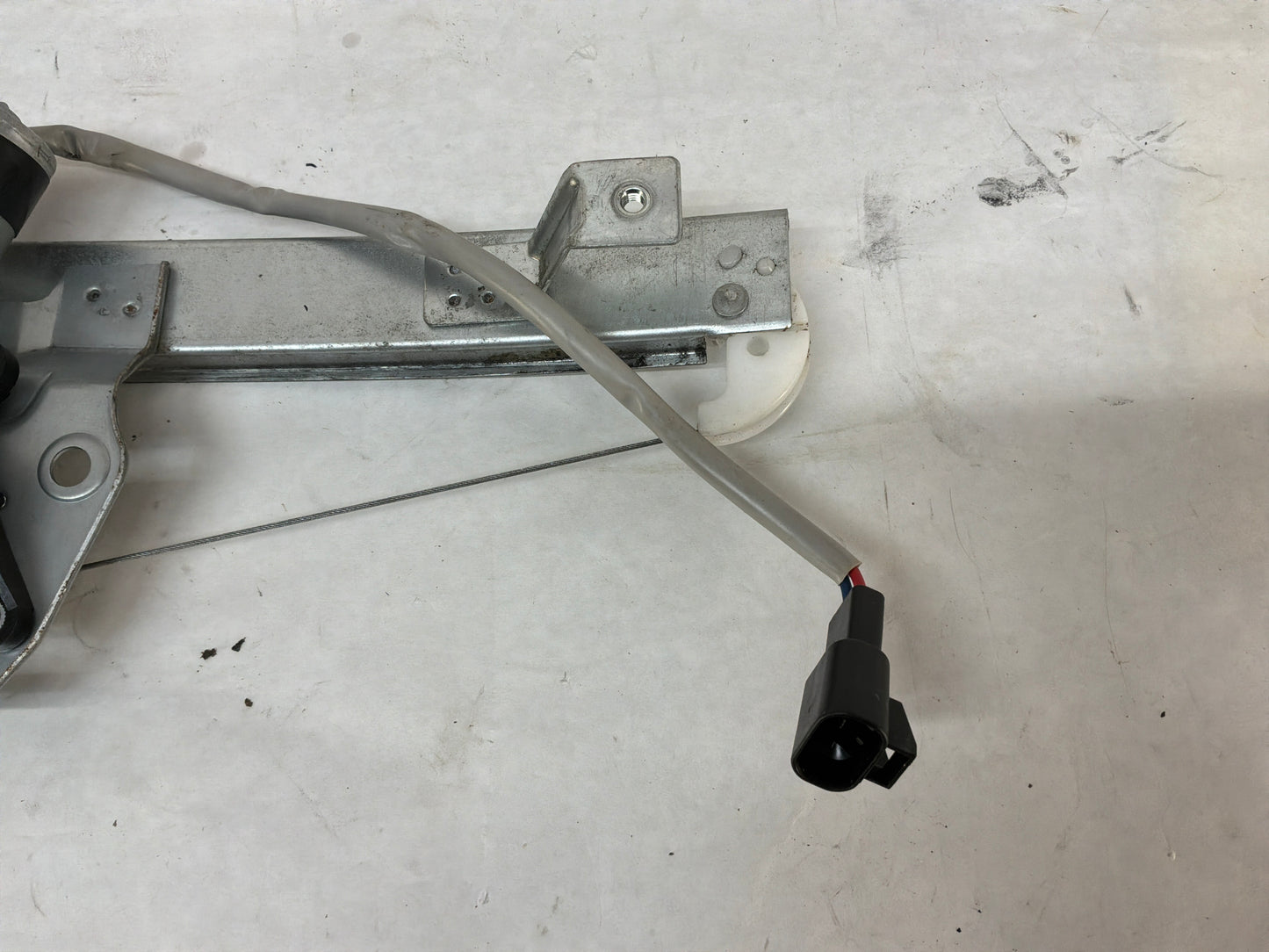 2008 Pontiac G8 GT RH Passenger Rear Door Window Regulator Motor