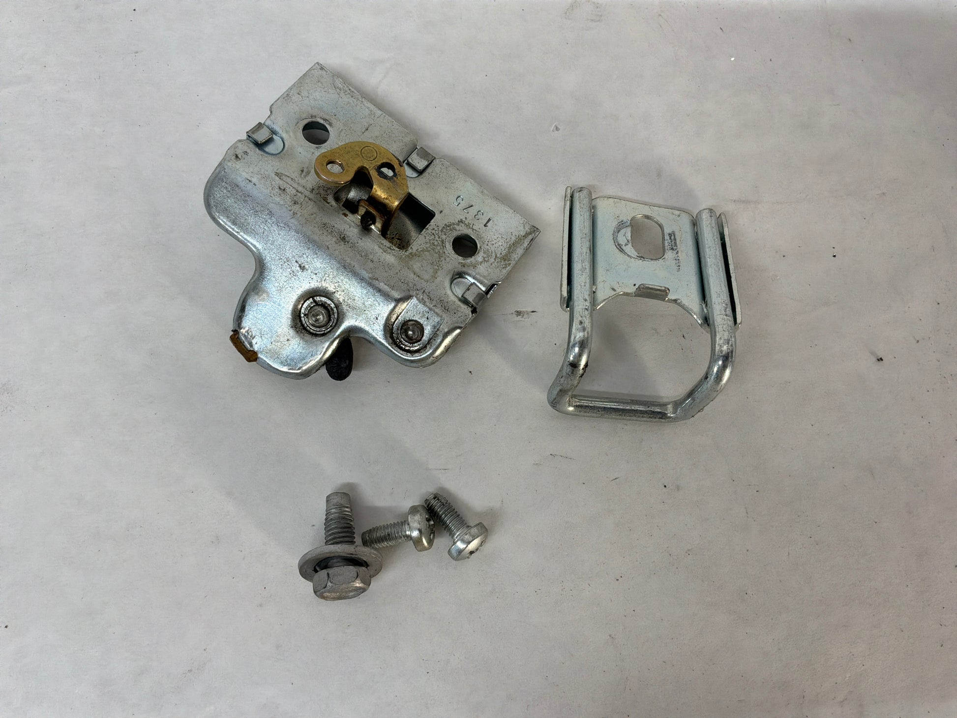 Trunk - Day's Parts Yard