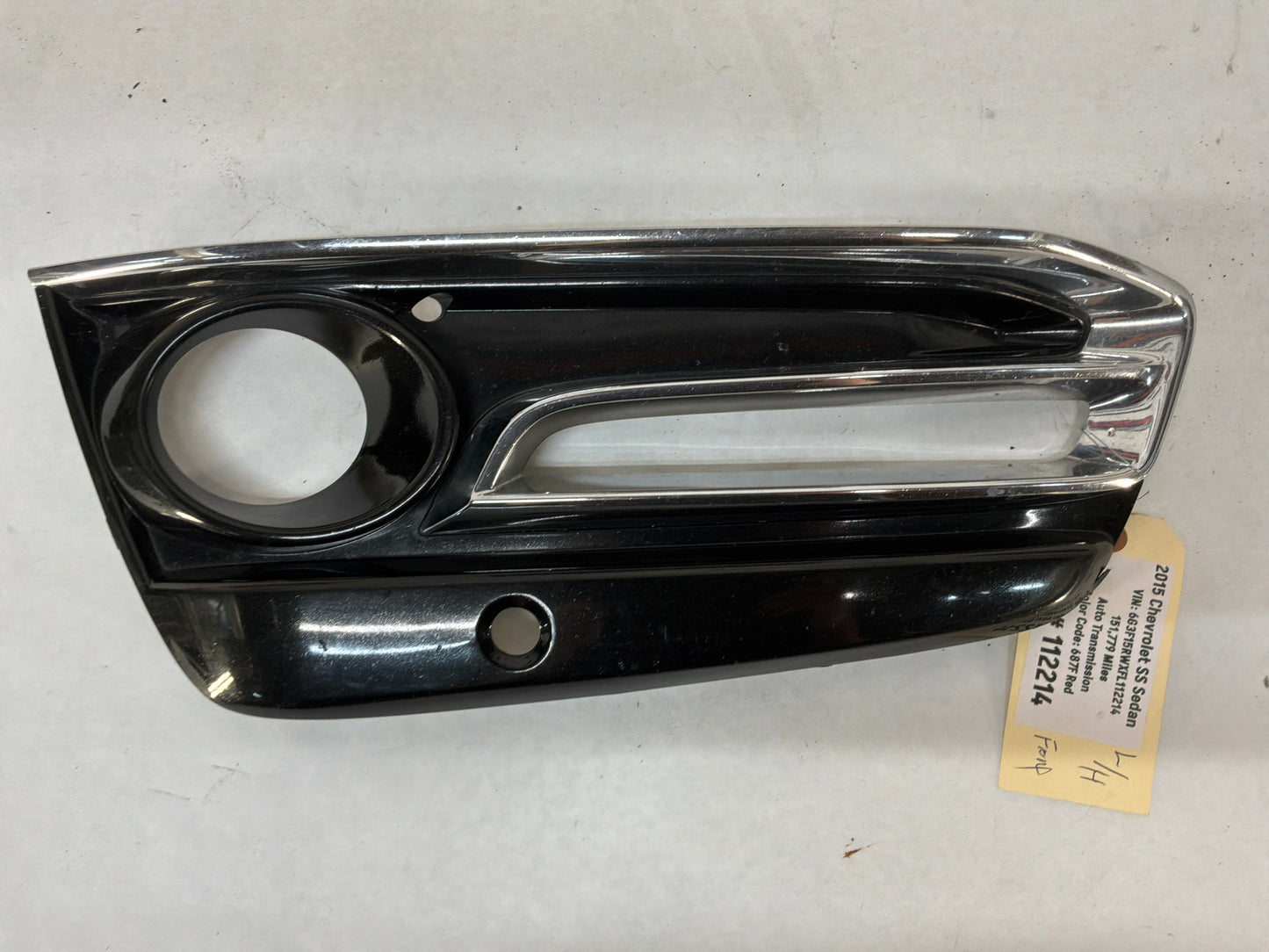 2014 Chevy SS Sedan LH Driver Fog Running Light Lamp Opening Cover Bezel OEM