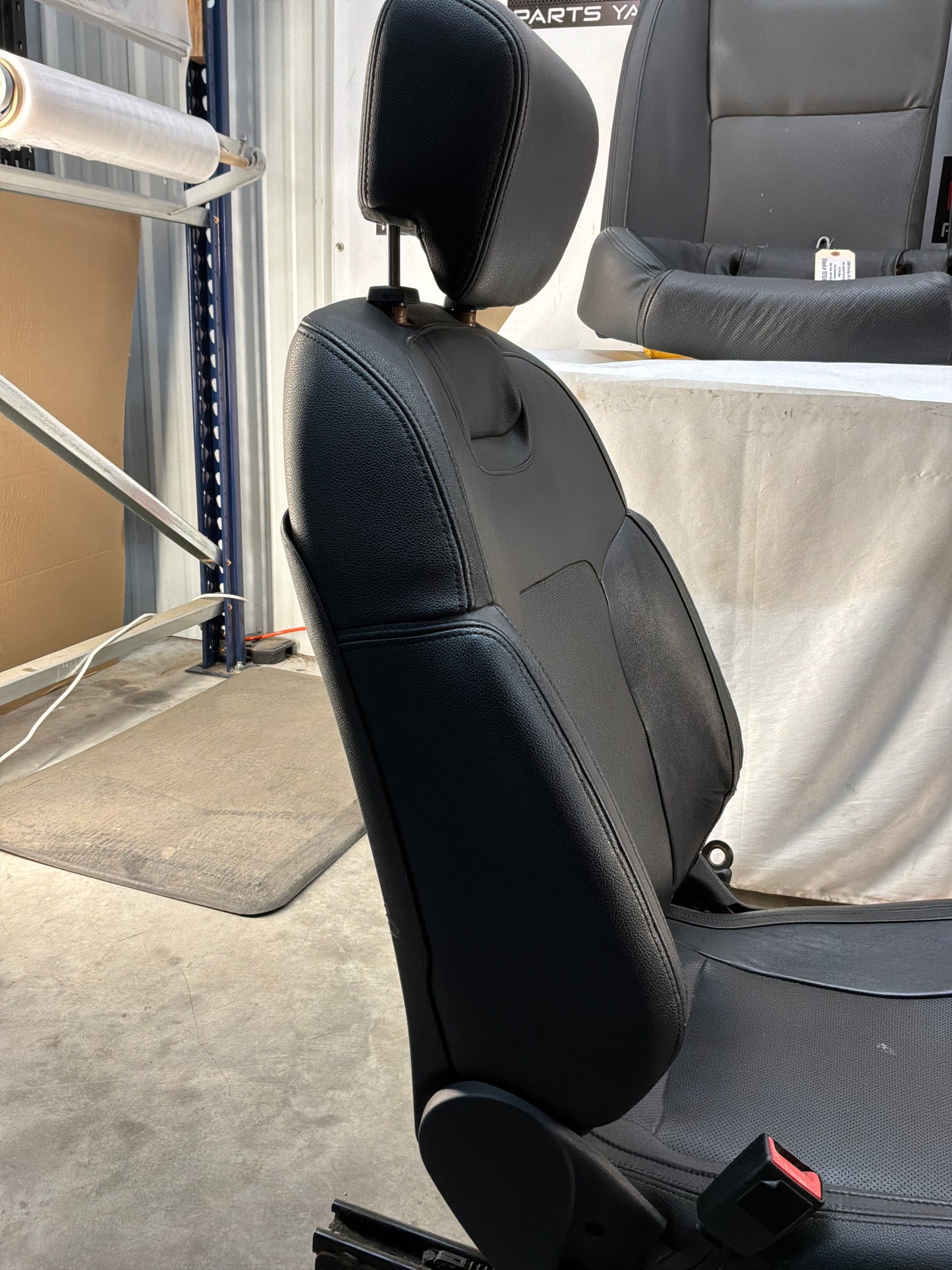 2008 Pontiac G8 GT Seats Fronts and Rears Black Leather OEM