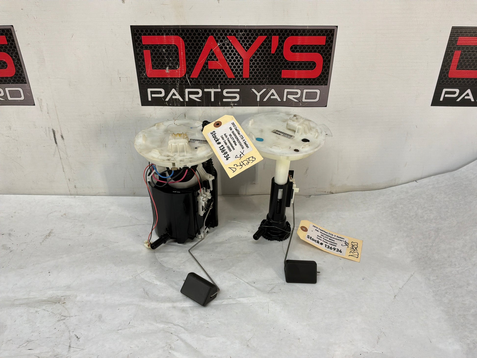 Fuel pump and level - Day's Parts Yard