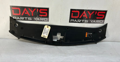 2017 Chevy SS Sedan Radiator Core Support Grille Cover Sight Shield OEM