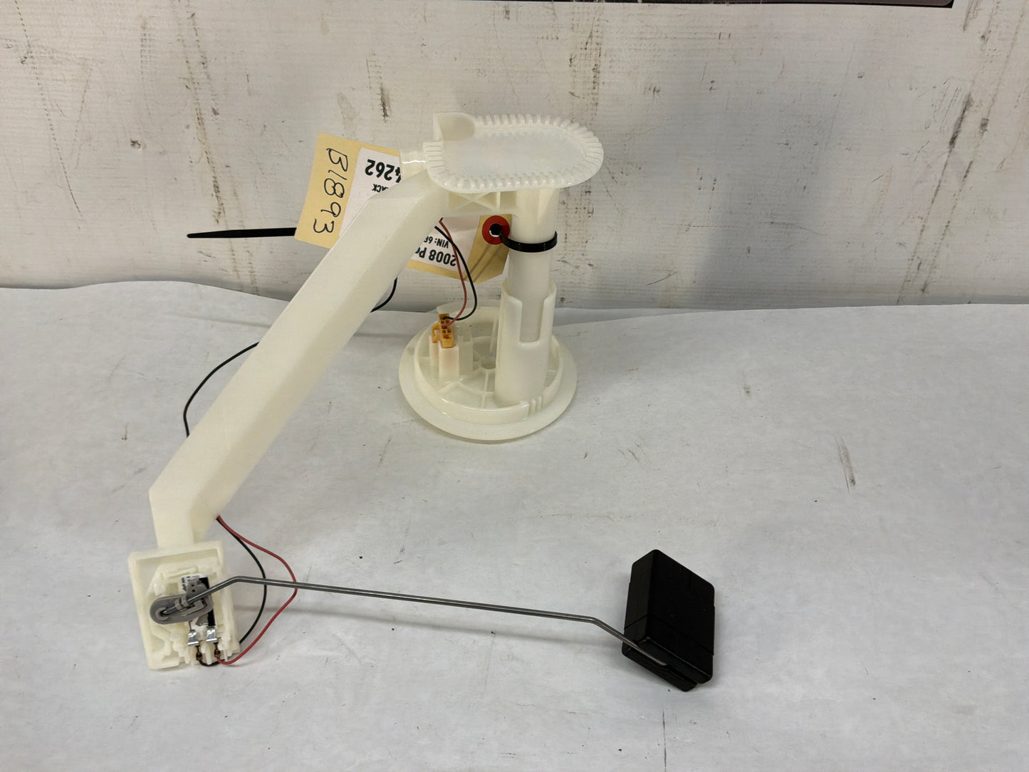 2008 Pontiac G8 GT Gas Fuel Pump Level Sending Unit Assembly OEM