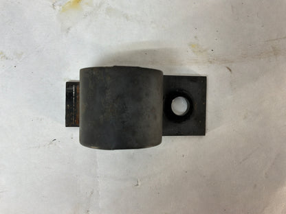 2008 Pontiac G8 GT Rear Suspension Stabilizer Sway Bar Brackets Clamps OEM