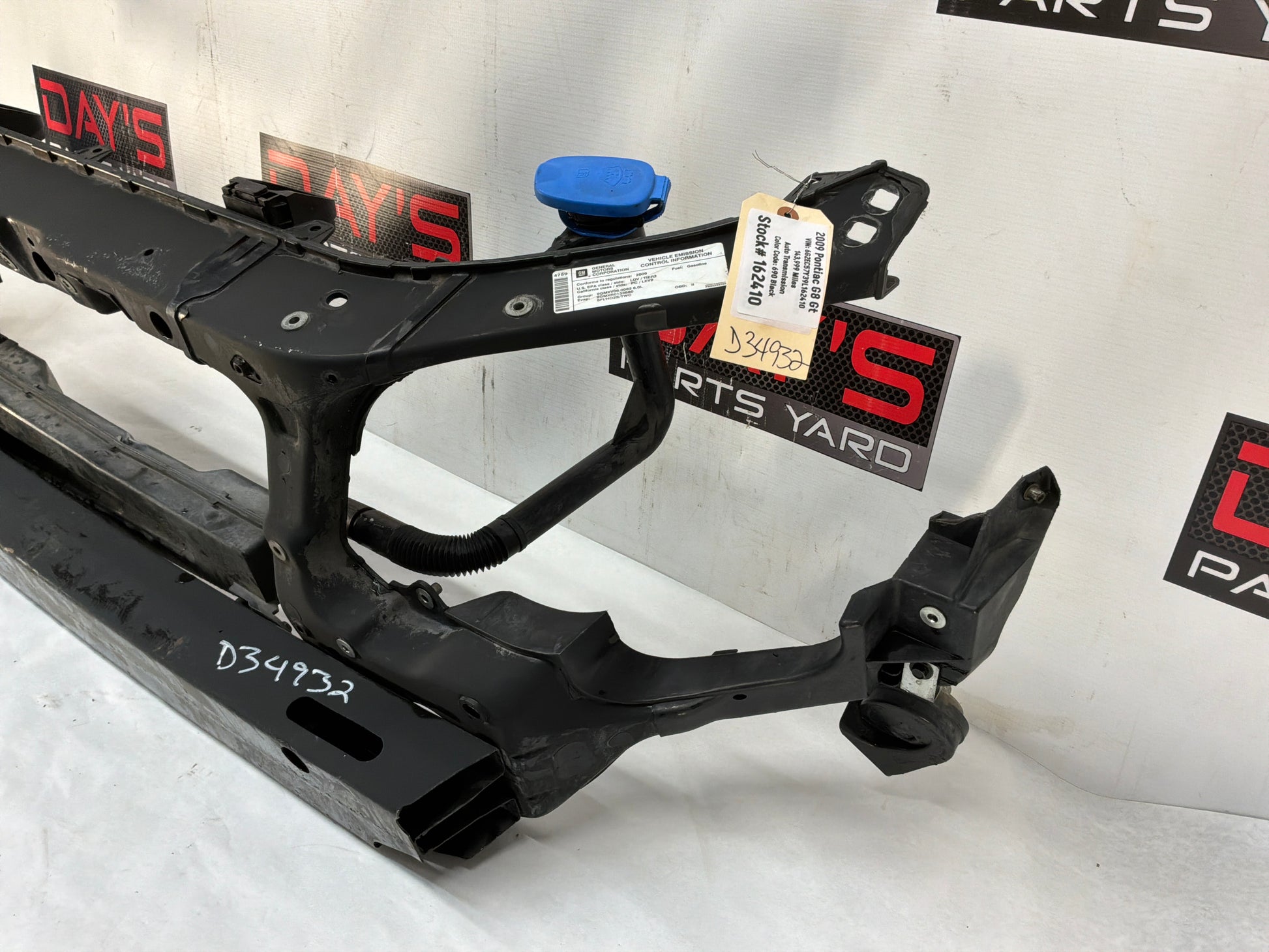 Radiator core support - Day's Parts Yard