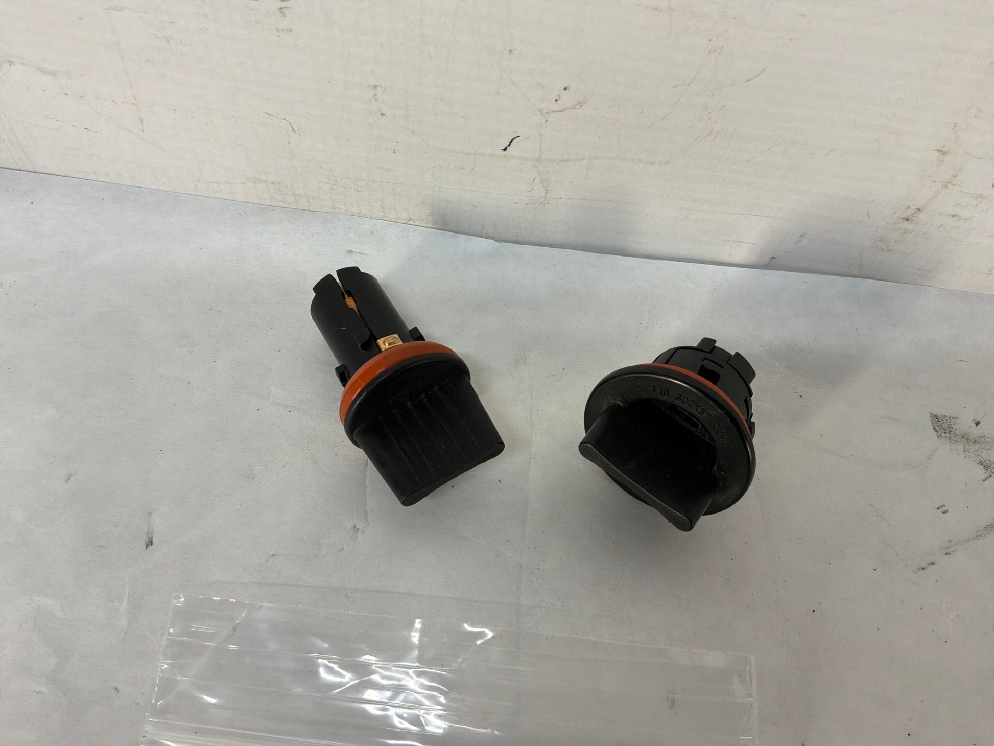 Rh sockets - Day's Parts Yard