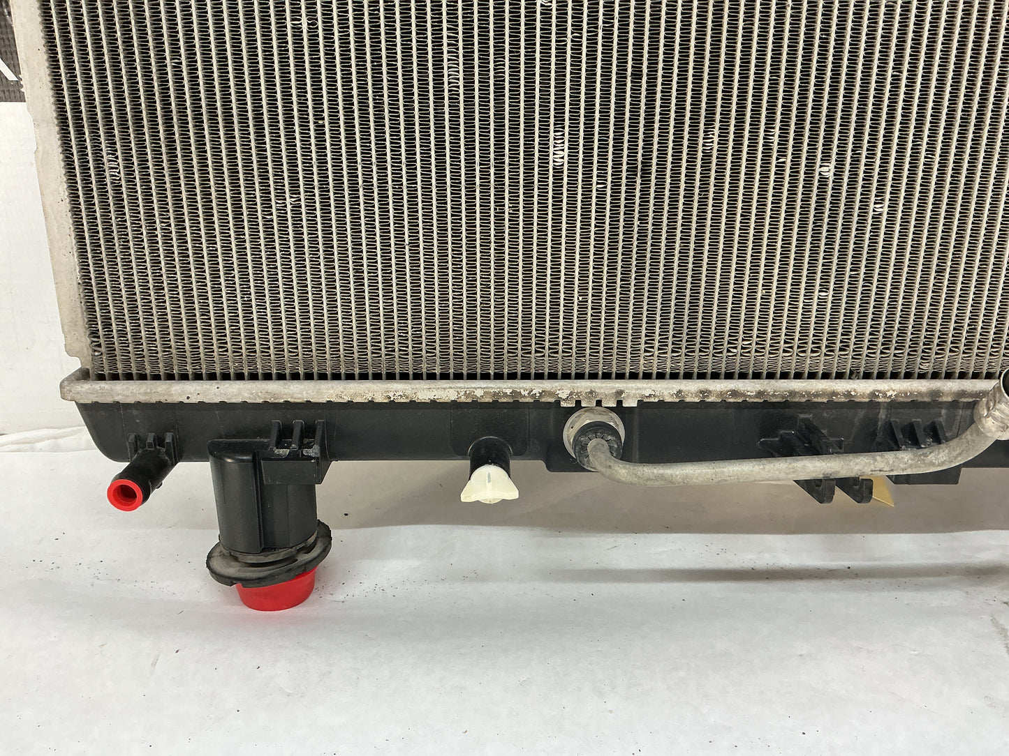 2015 Chevrolet Camaro SS 1LE Coolant Engine Motor Radiator OEM