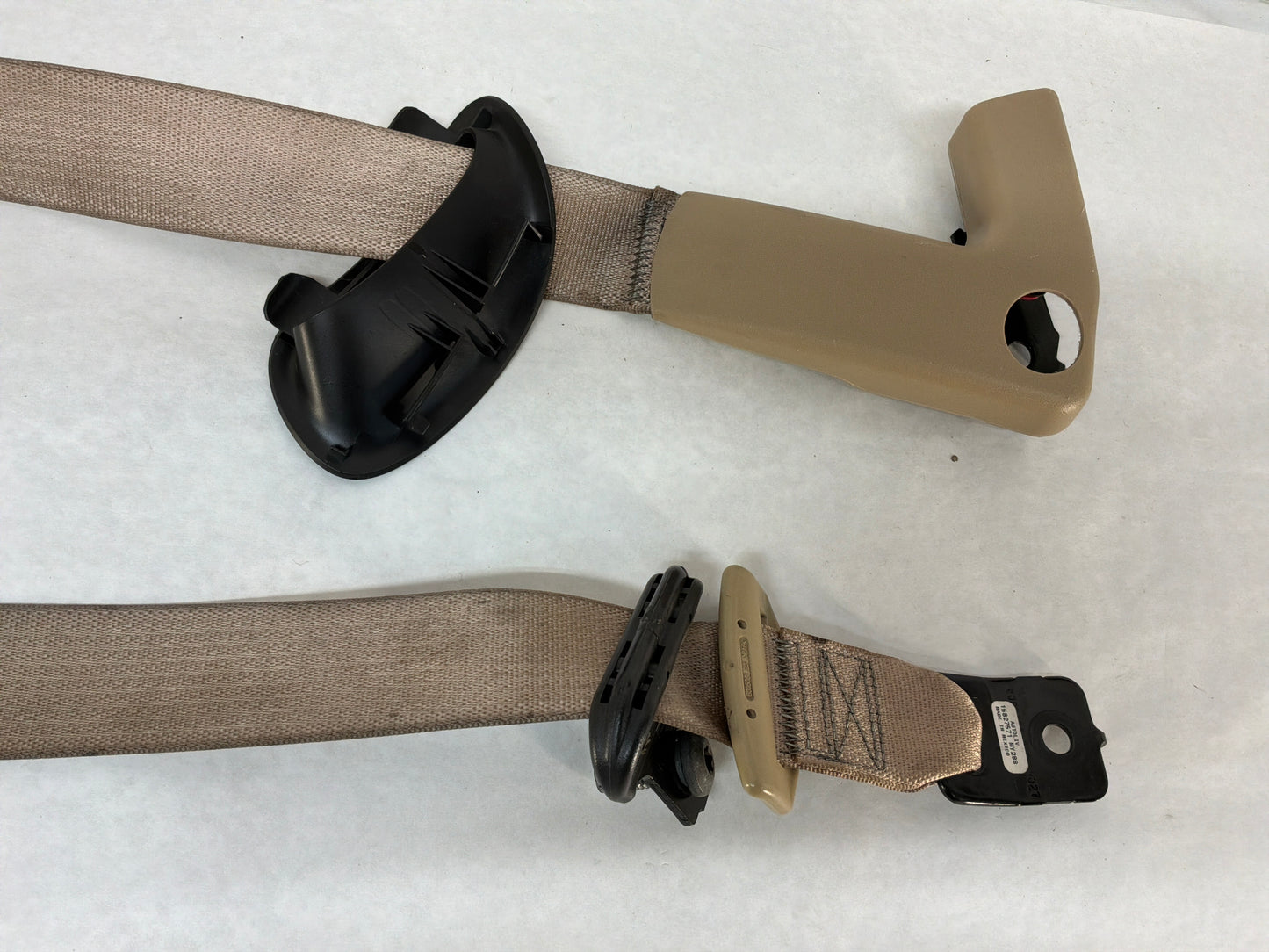 Seatbelts - Day's Parts Yard