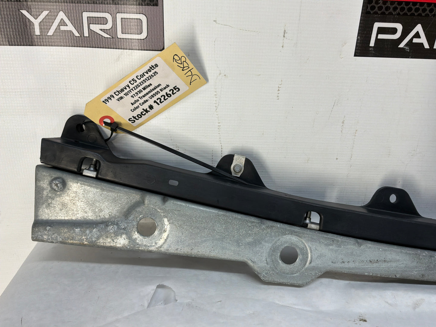 1999 Chevy C5 Corvette Front Bumper Fascia Retainer Bracket Mount Guide OEM