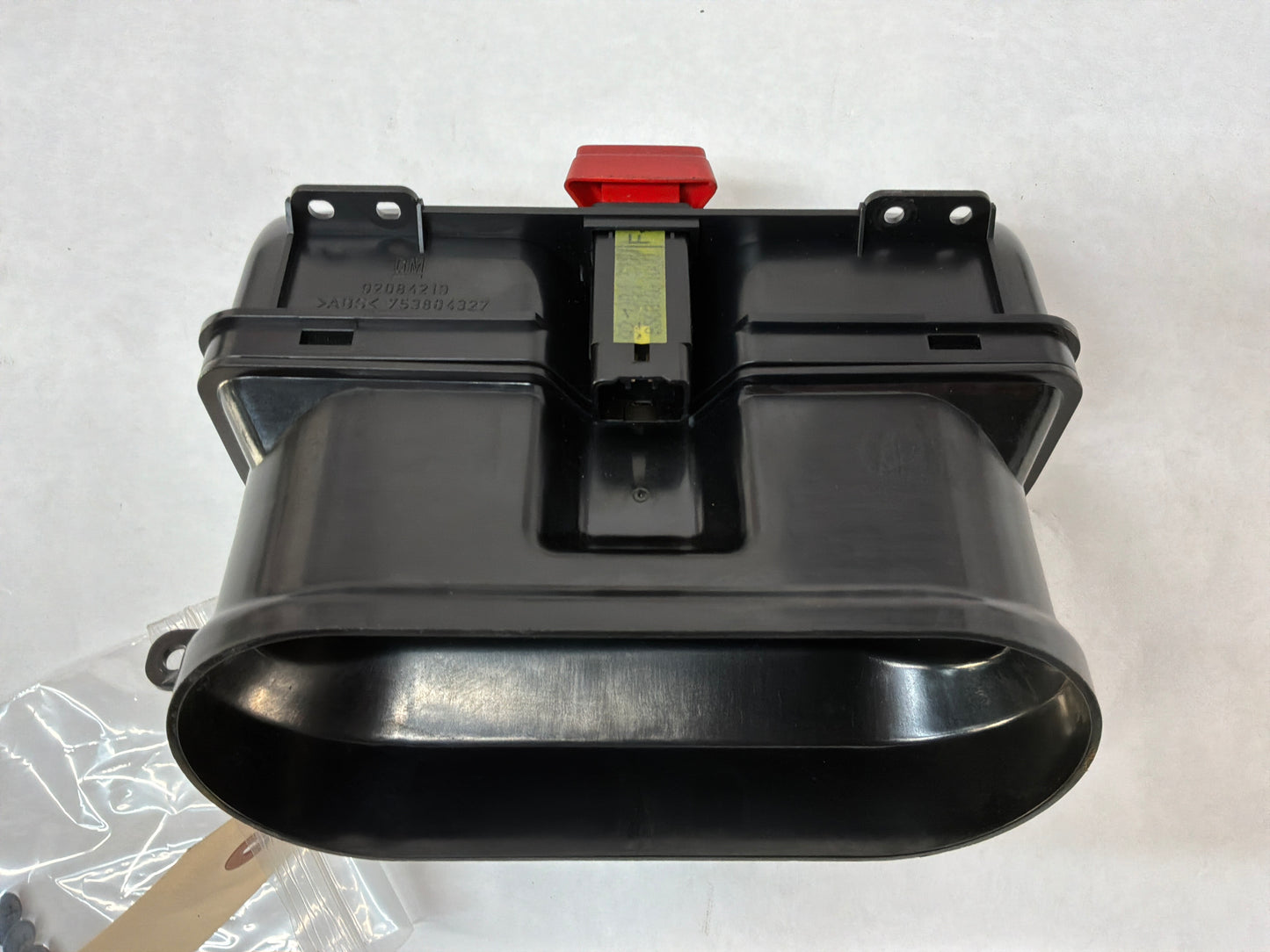 2004 Pontiac GTO Center Dash HVAC Vent w/ Hazard Button OEM
