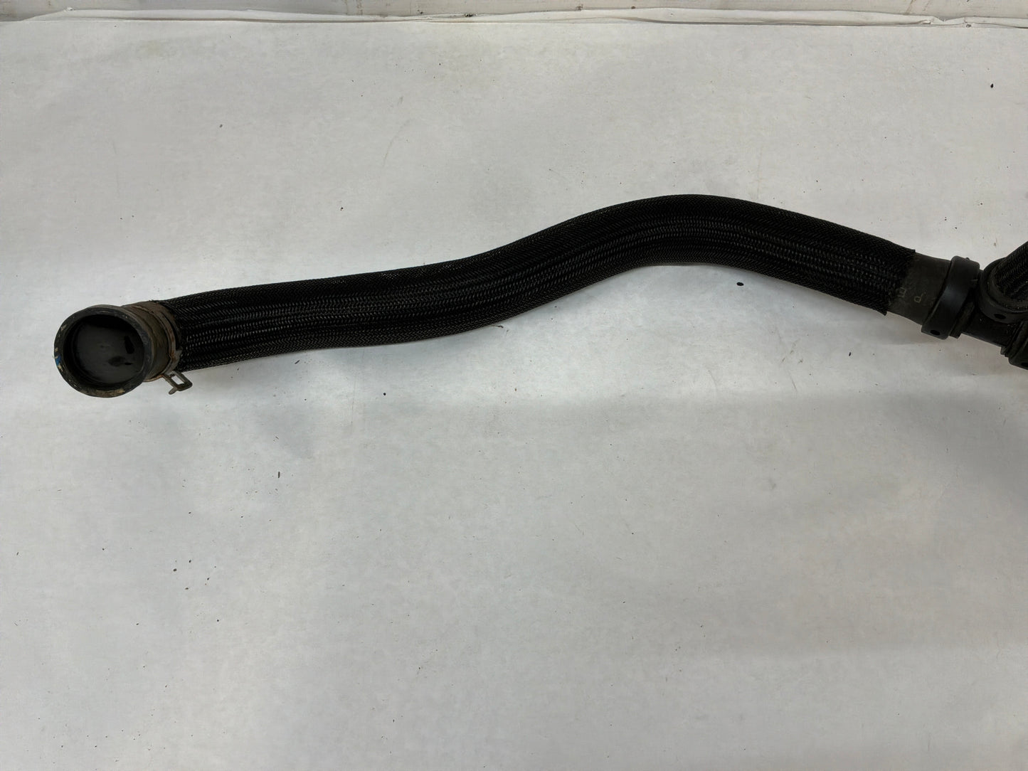 2011 Cadillac CTS-V Coupe Lower Radiator Hose OEM