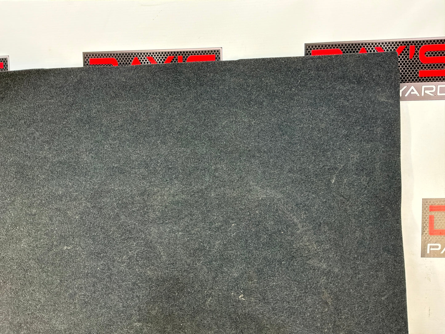 Trunk carpet - Day's Parts Yard