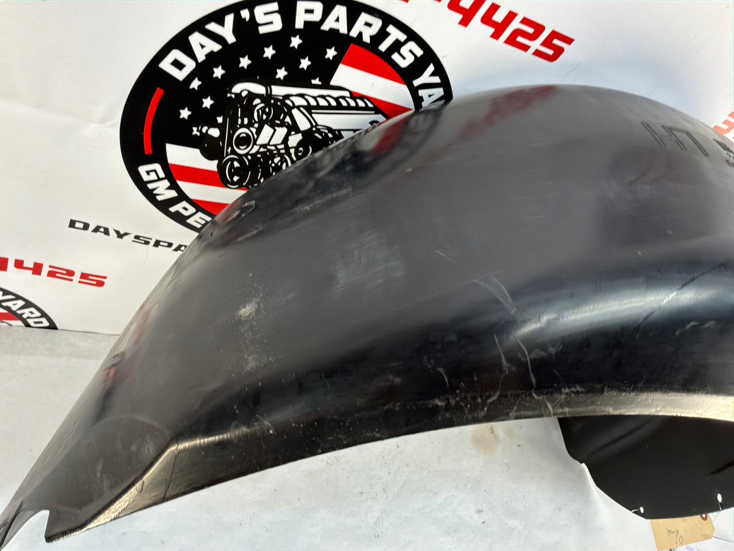 2008 Pontiac G8 Base LH Driver Rear Fender Wheelhouse Well Liner OEM