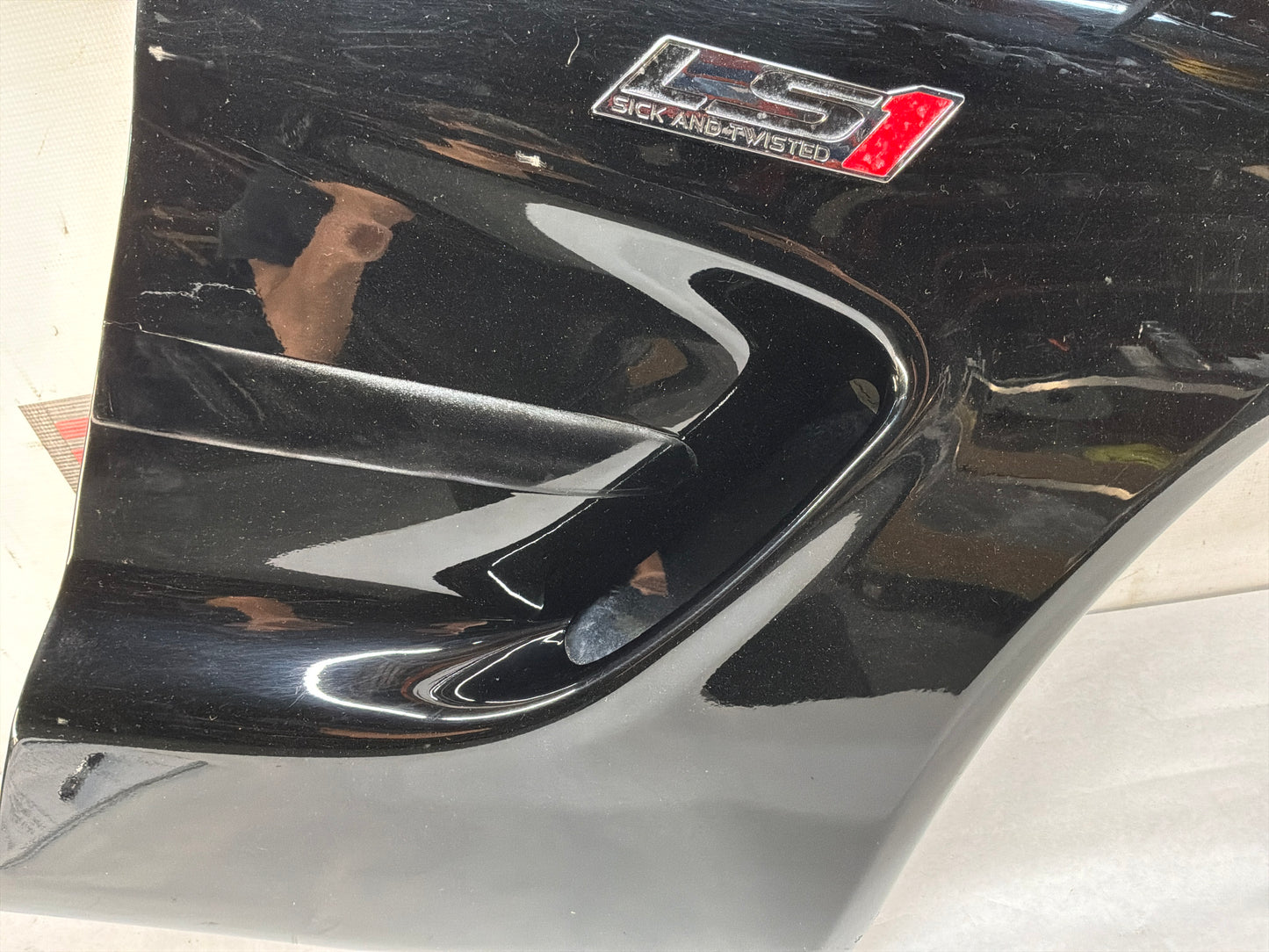 1999 Chevy C5 Corvette RH Passenger Front Fender Black OEM
