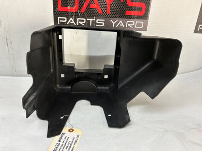 2002 Cadillac Escalade EXT Motor Engine Fuse Relay Box Cover Trim OEM