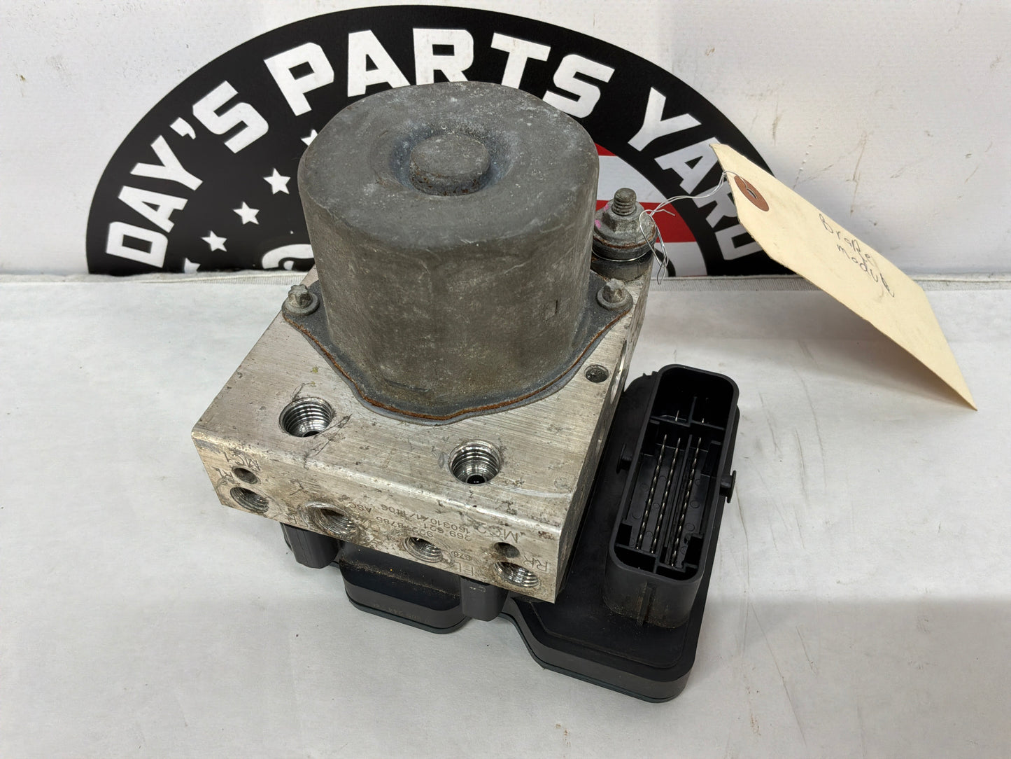 2016 Chevy Caprice PPV ABS Brake Pump Module Assembly OEM