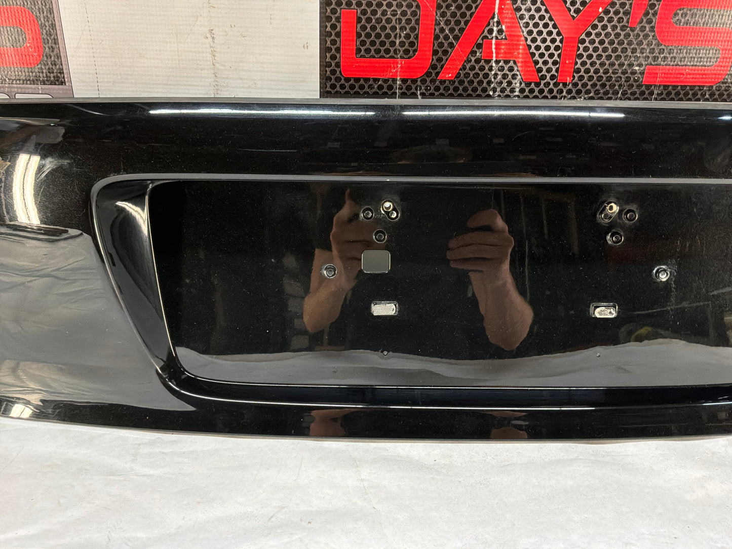 2004 Pontiac GTO Trunk Deck Lid Filler Insert Applique Panel Black OEM