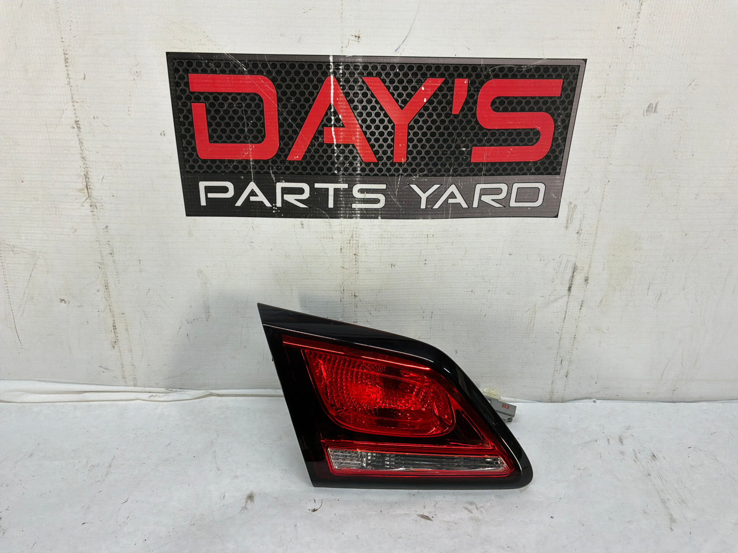 2017 Chevy SS Sedan LH Driver Inner Tail Light Taillight Lamp OEM