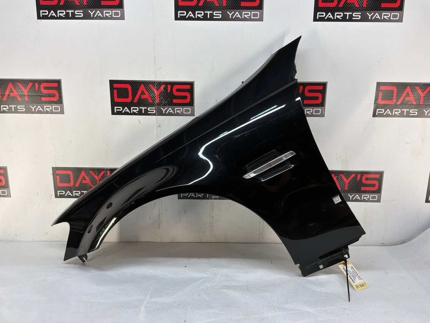 2008 Pontiac G8 GT LH Driver Fender Black OEM