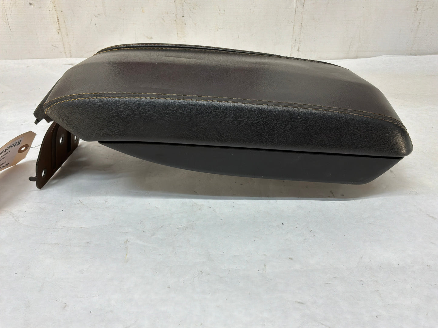 2011 Cadillac CTS-V Coupe Center Console Arm Rest Lid Cover OEM