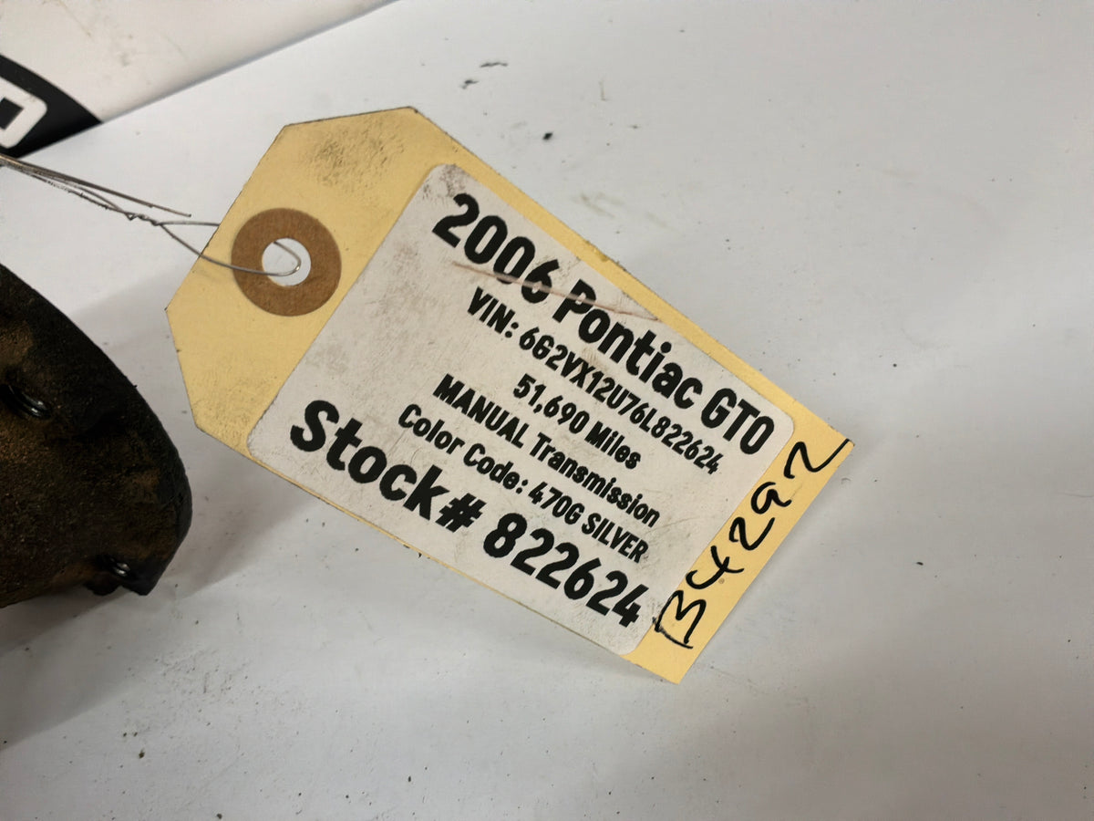 2005 Pontiac GTO Rear Wheel Axle Flange Hub OEM