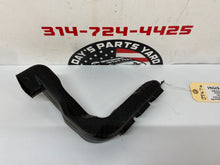 2011 Chevy Caprice PPV LH Front Floor Duct OEM - Day's Parts Yard