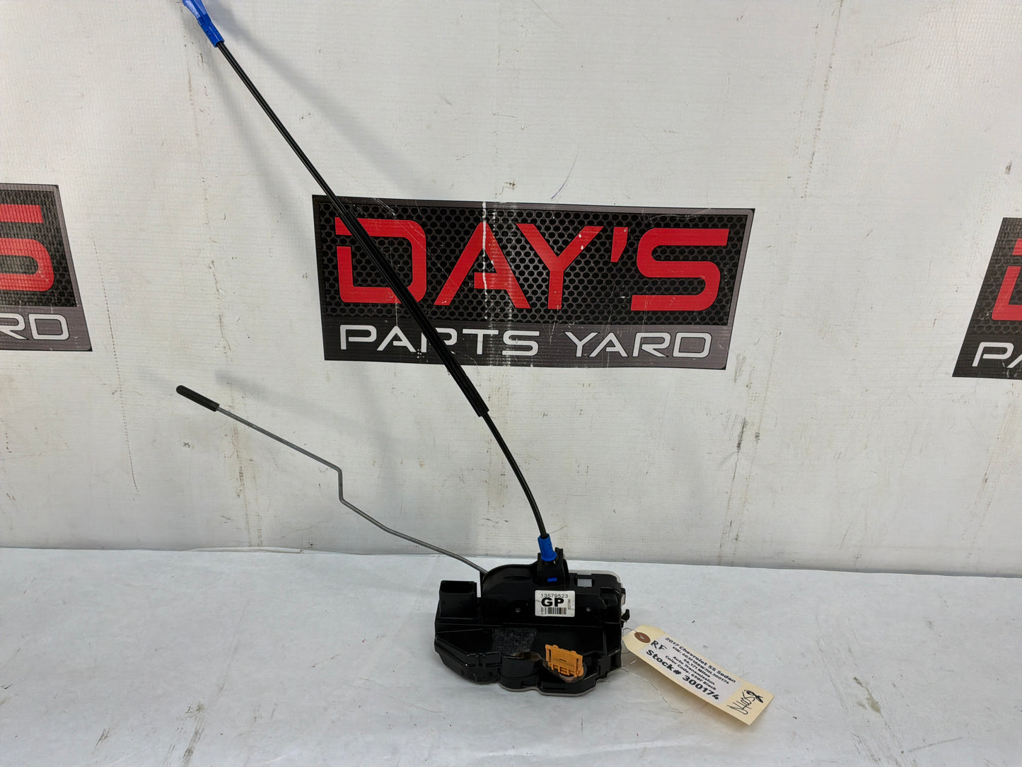 2017 Chevy SS Sedan RH Passenger Front Door Lock Actuator OEM
