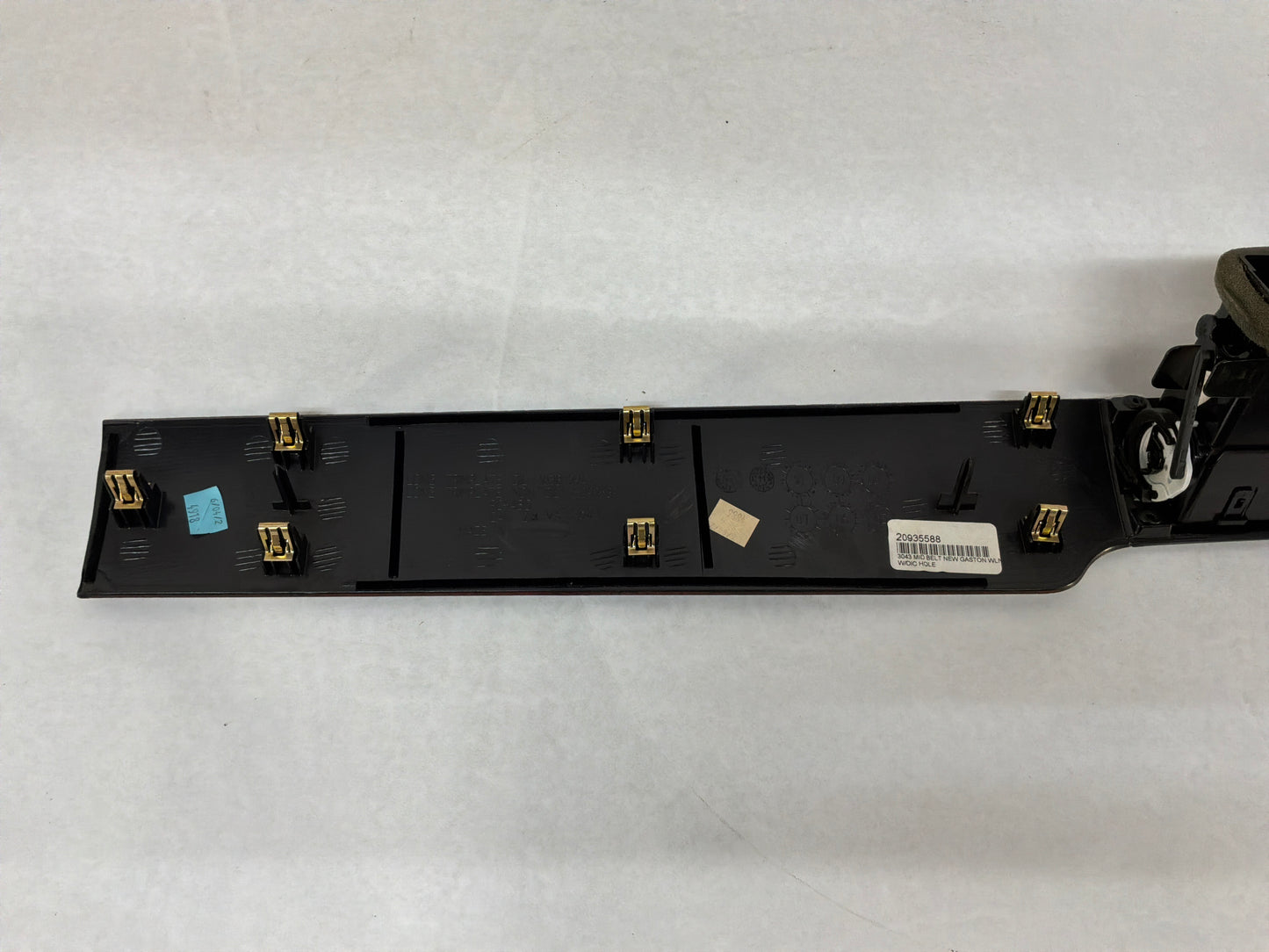 2012 Chevy Avalanche Gaston Walnut Wood Grain Dash Panel Center Trim Plate OEM
