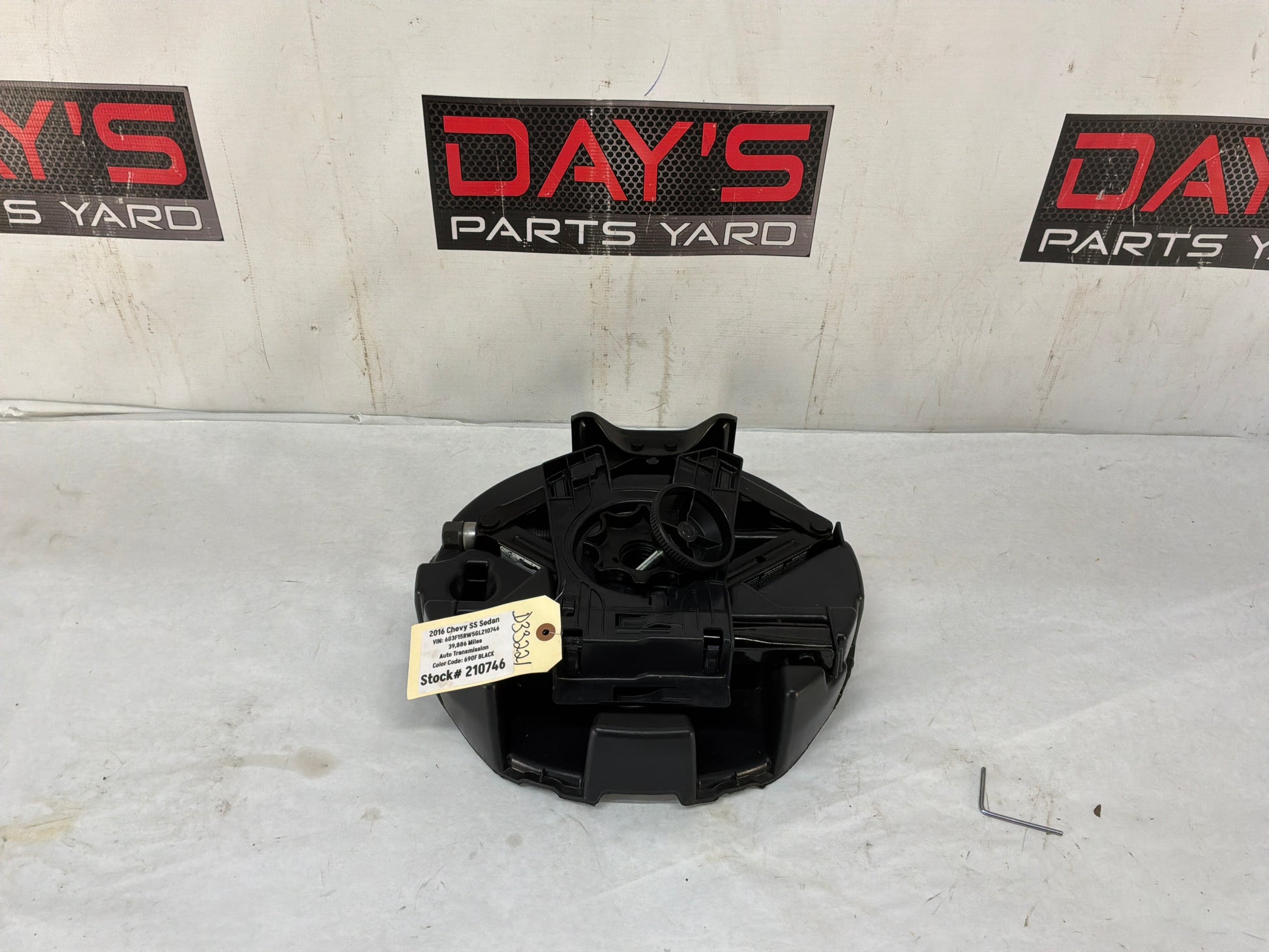 Jack kit - Day's Parts Yard