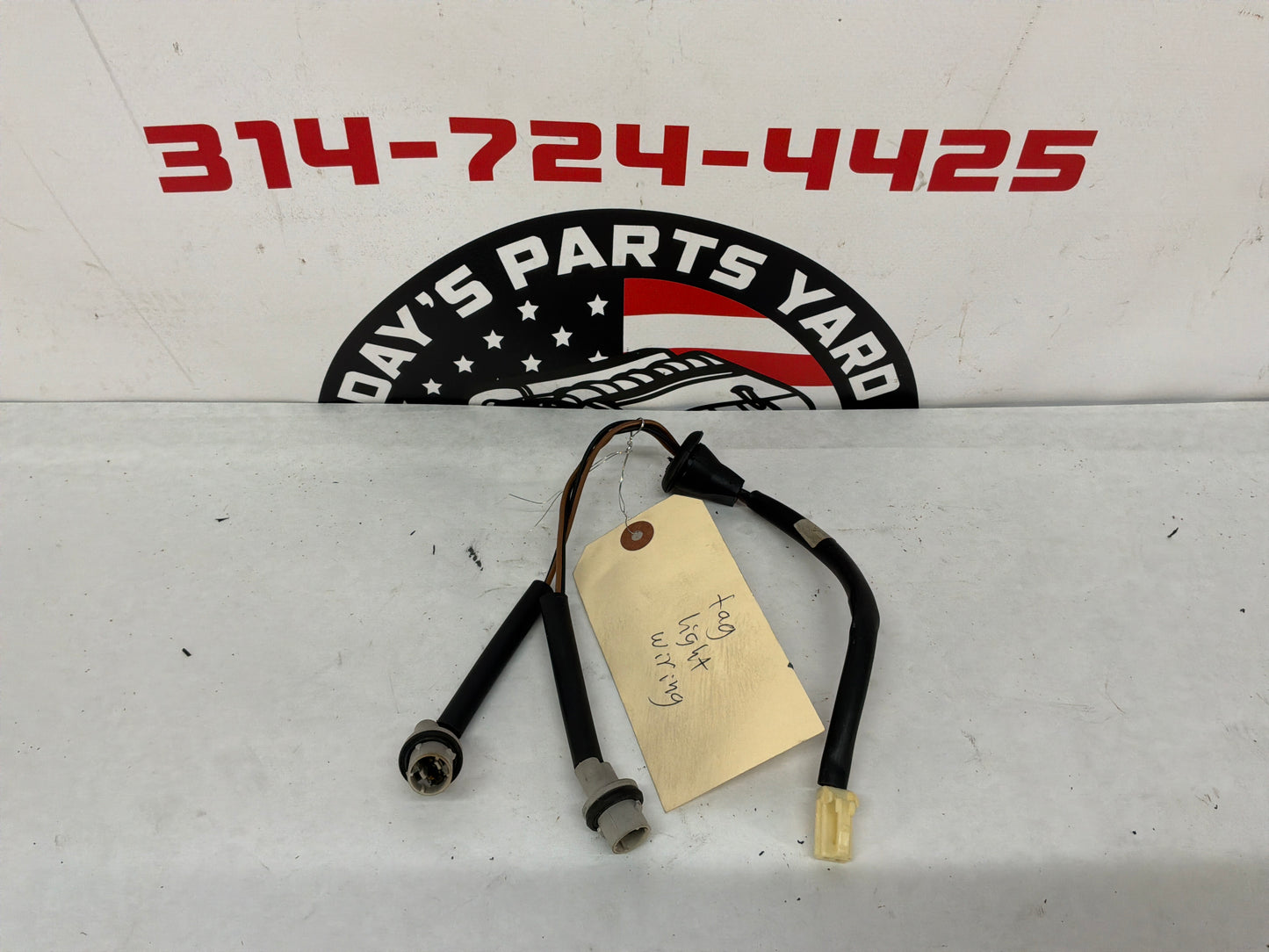 2005 Pontiac GTO License Plate Tag Light Wire Wiring Harness OEM
